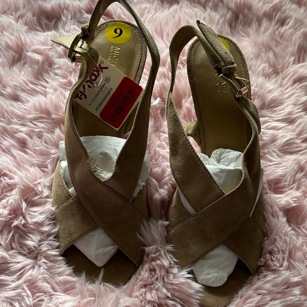 Michael Kors Heels size 9